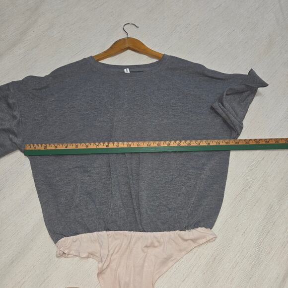 Wishlist Grey T-shirt Body Suit Woman's Size Medium - Picture 5 of 6